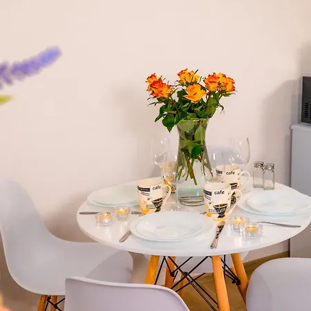 Dusznickie Julia 두슈니키 즈드로지